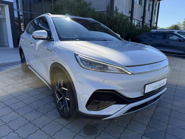 Byd ATTO 3 Design  60,48kWh white SOH 93 %